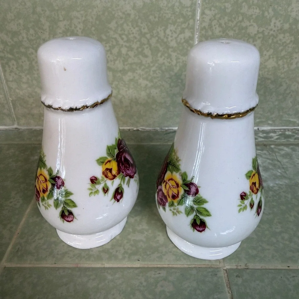 Vintage Bone China Salt and Pepper Shakers Floral Rose Gold Trim Taiwan Set